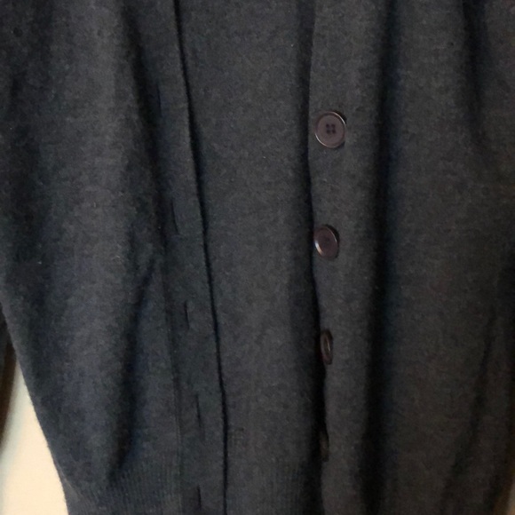 100% Cashmere button up sweater - Picture 2 of 4